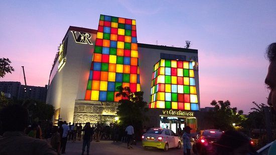 VR Chennai Mall